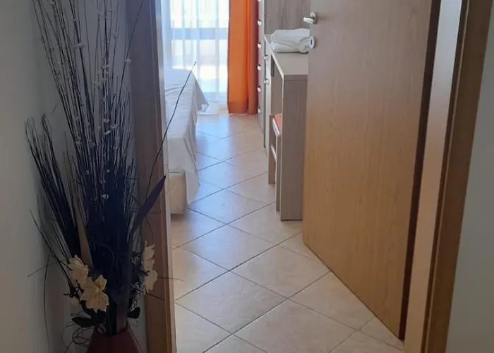 2 Royal Sun E24 With Poolview And Big Balcony * 阳光海滩