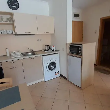 Apartman 2 Royal Sun E24 With Poolview And Big Balcony