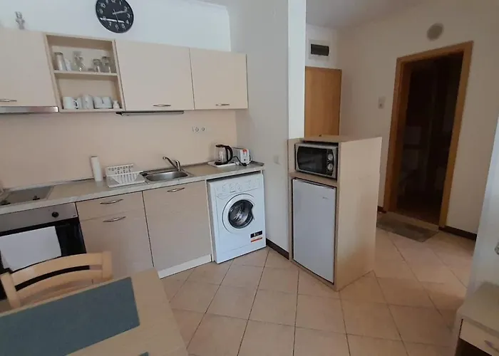 Apartment 2 Royal Sun E24 With Poolview And Big Balcony